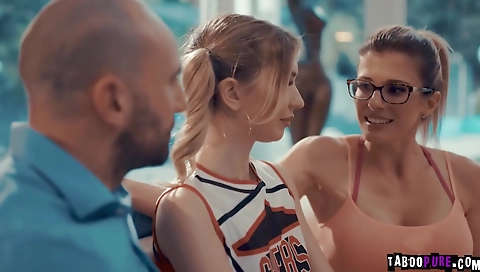 Sexy young slut loves getting fucked