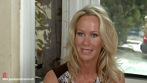 Teeny fucked on a milf