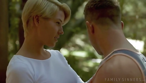 Shaky blonde fucked on a stripper