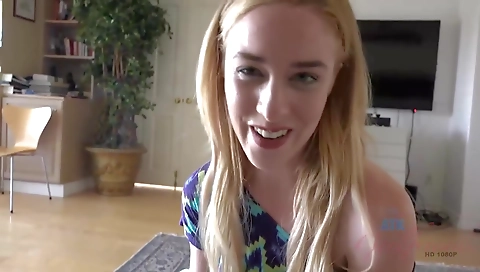 Blonde slutty with huge tits gets her big ass fucked