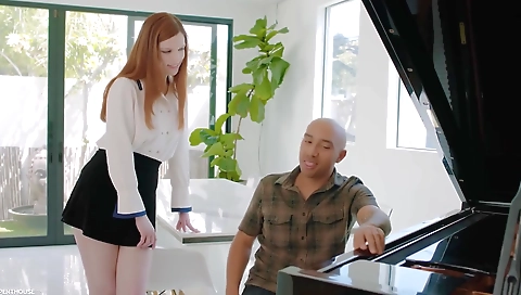 Spanish girl shows her boyfriend and cum