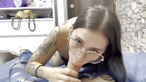 Spanish girl's pussy gets fucked by a huge cock